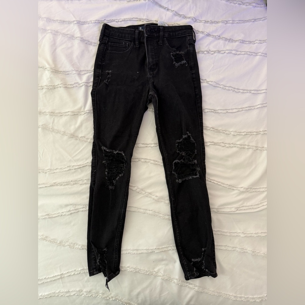 Hollister Women’s Distressed Black Jeans